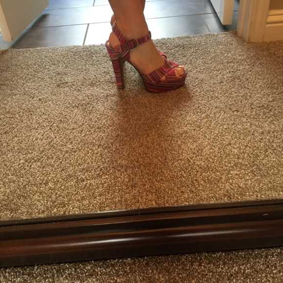 Steve Madden boho platform tribal heels size 10 - Picture 6 of 8